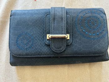 Porte feuille desigual