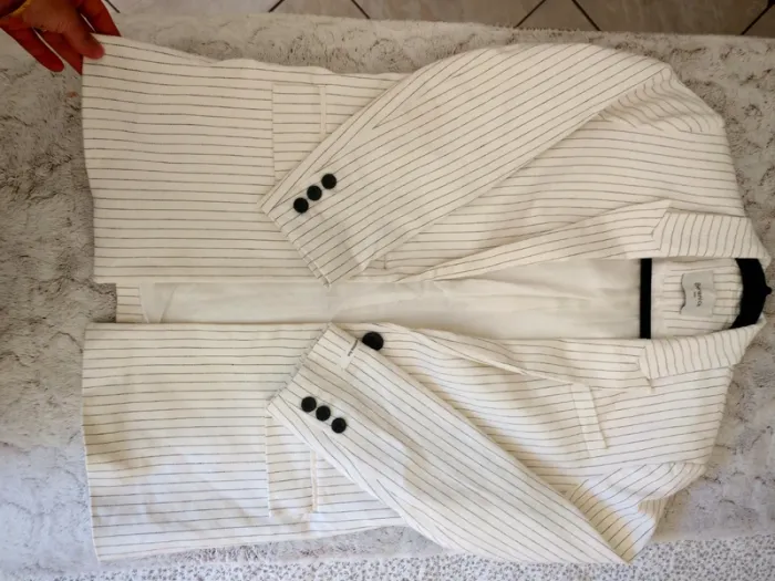 Blazer Bérénice taille 36 - photo numéro 12