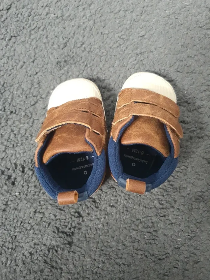 Petite baskets marrons taille 6-12mois - photo numéro 4