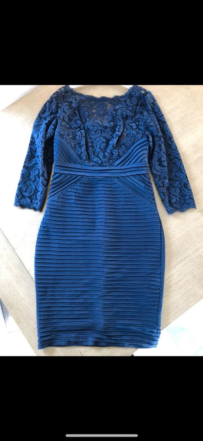 Robe femme Adrianna Papell