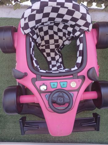Trotteur bébé 4 en 1 pliable rose fushia marque costway