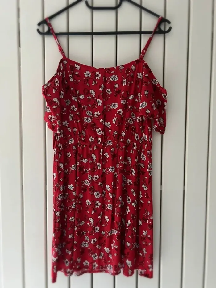 Jolie petite robe Divided H&M taille 36 état neuf - photo numéro 2