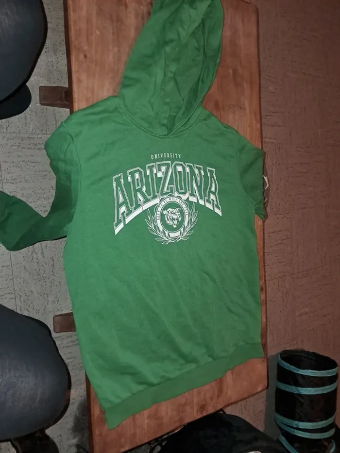 Sweat vert university arizona