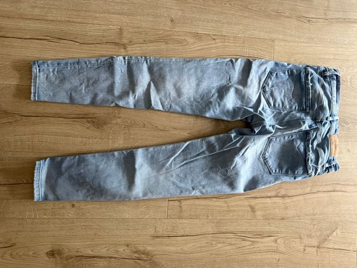 Jeans regular bleu clair Stradivarius - Taille 38 - Bon état - photo numéro 3