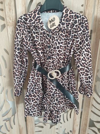 Robe léopard avec sa ceinture 6 ans
