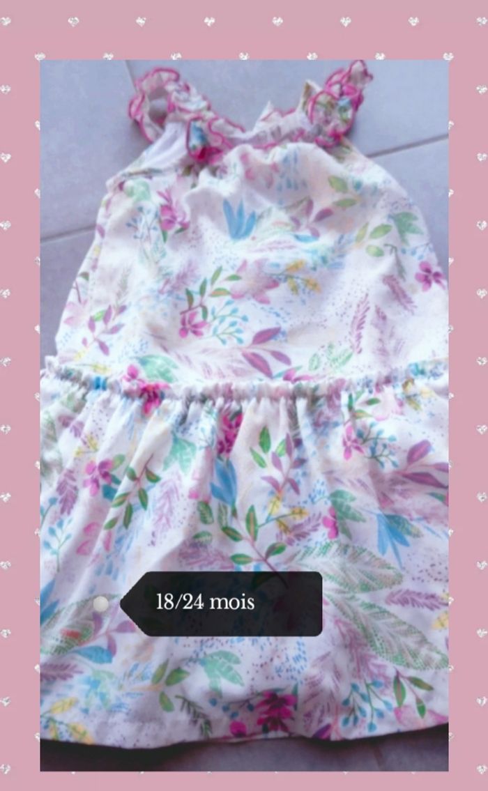 🌺 Belle Robe d'été bébé fille 18 /24 mois
