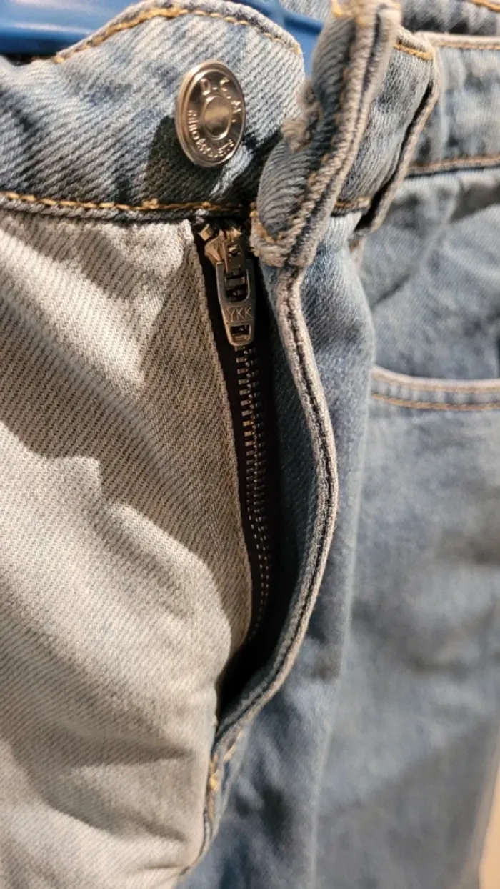 Jean Mom droit taille haute bicolore - photo numéro 4