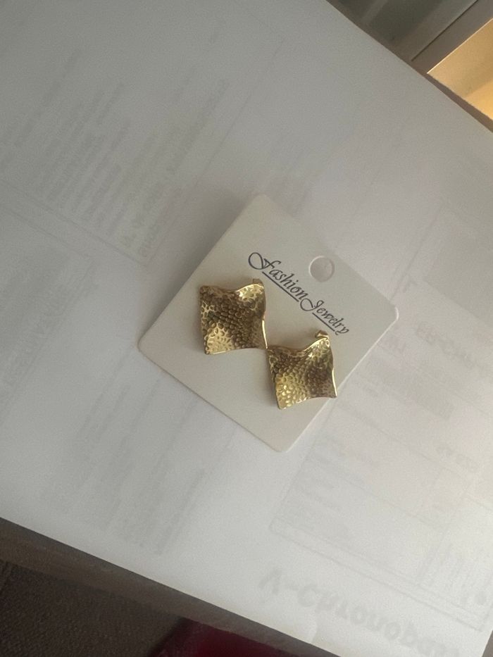 Boucles d oreilles - photo numéro 2