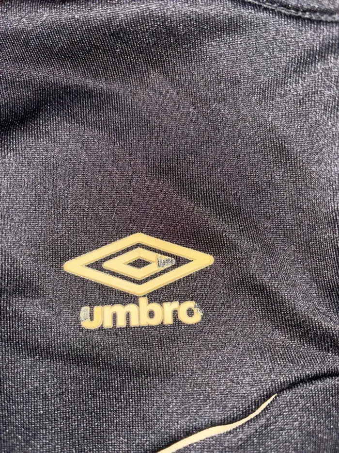Sweat-shirt umbro - photo numéro 2