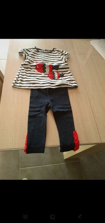 Ensemble tee-shirt leggings