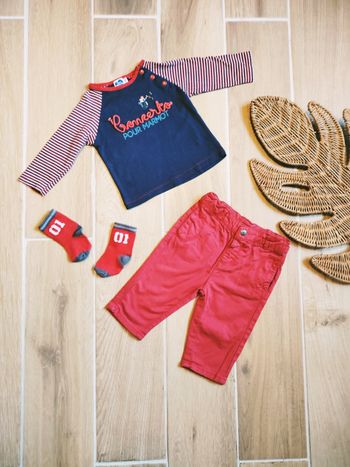 🧒🏻Orchestra /Mots d'enfants - Ensemble Pantalon toile rouge et t-shirt bleu marine - Taille 6 mois