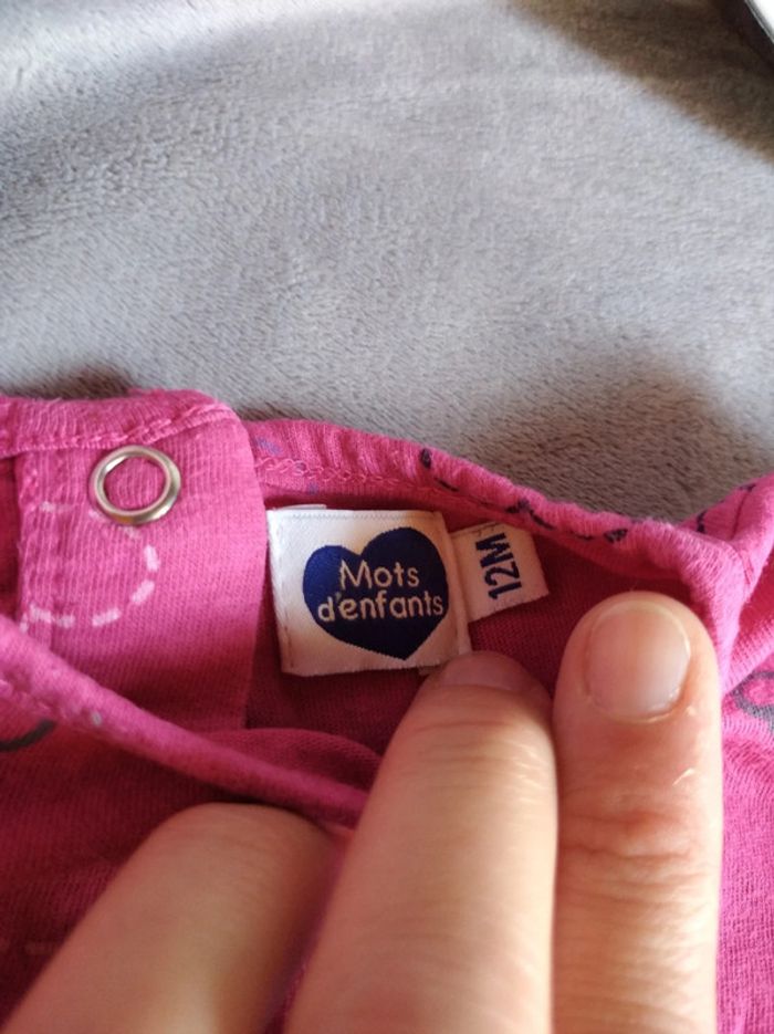 Tee shirt manches longues Fille 12 mois cœur "adorable" Mots d'enfants - photo numéro 6