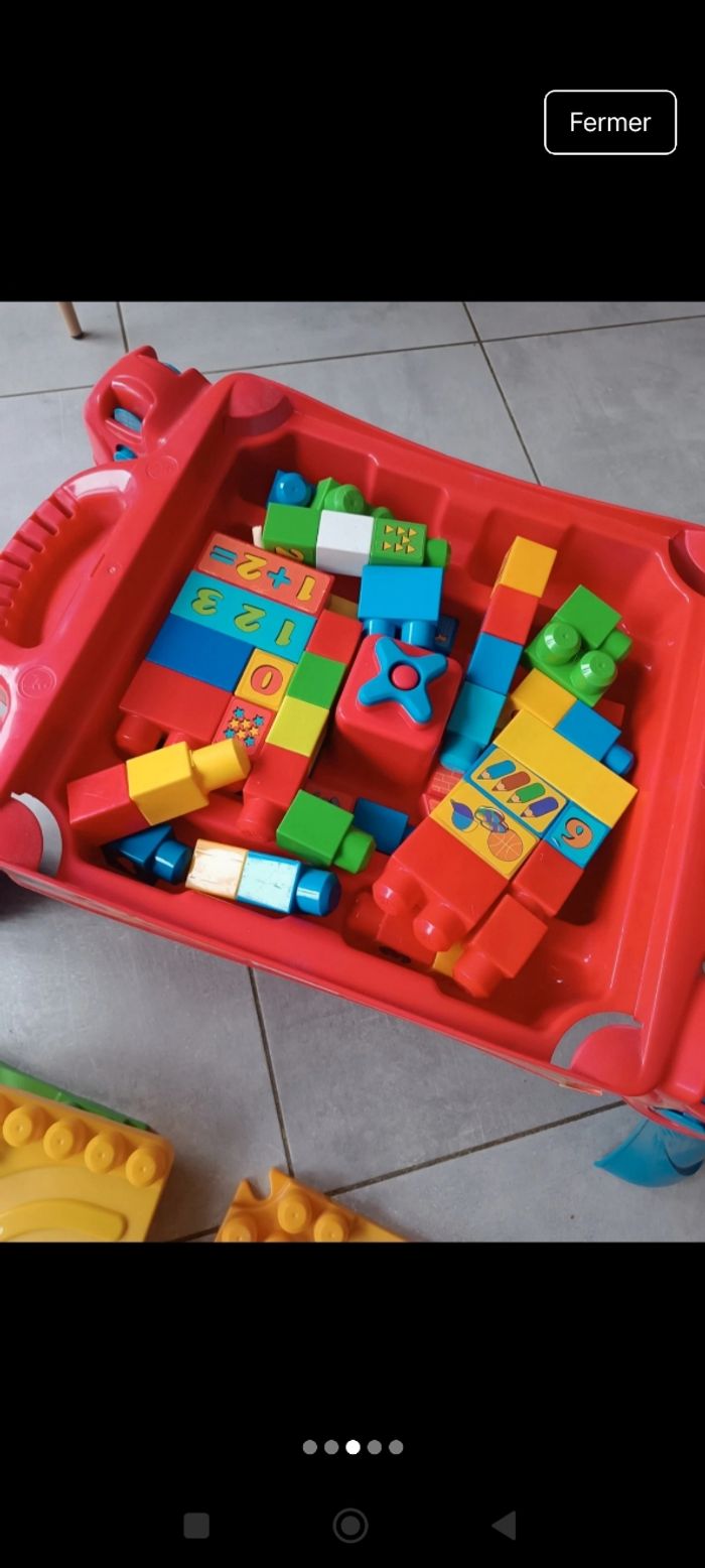 Table Mega Bloks - photo numéro 3