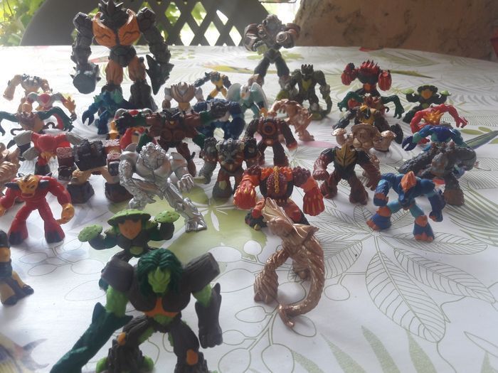 Figurines Gormiti giochi - photo numéro 3