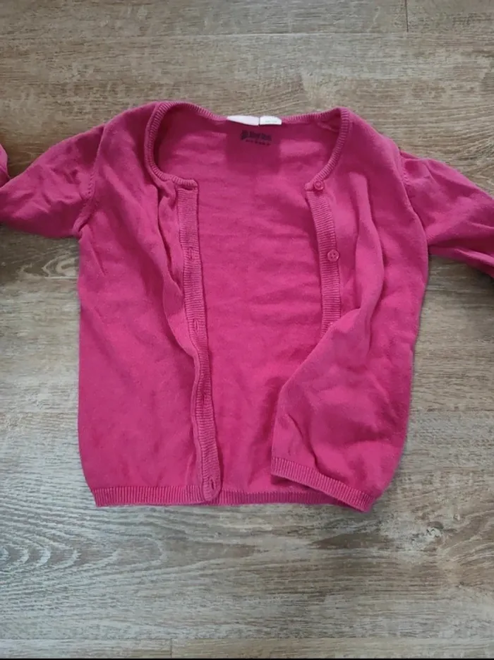 Lot 3 gilets 3 ans - photo numéro 3