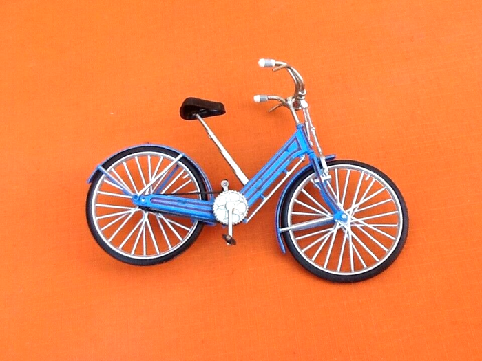 Vialle 1930 (avec son support) Echelle : 1/15ème - photo numéro 3