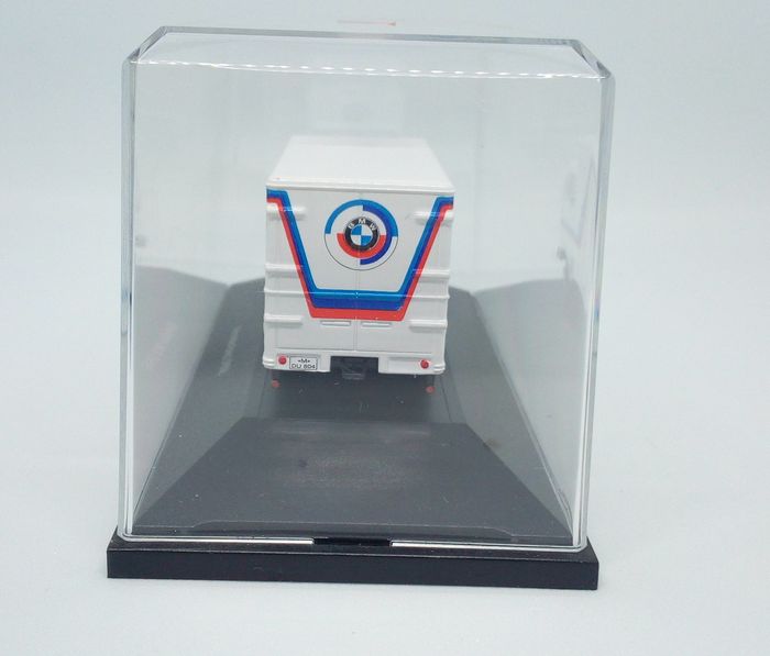 SCHUCO 22373 CAMION MERCEDES BENZ LP608 BMW 1/87 - photo numéro 2