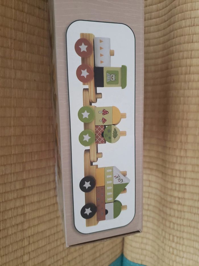 Train en bois à construire/tirer - photo numéro 5