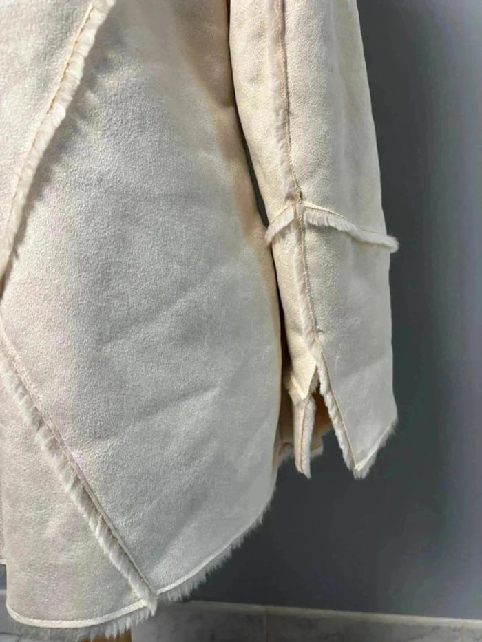 Veste longue en fausse fourrure taille S - photo numéro 6