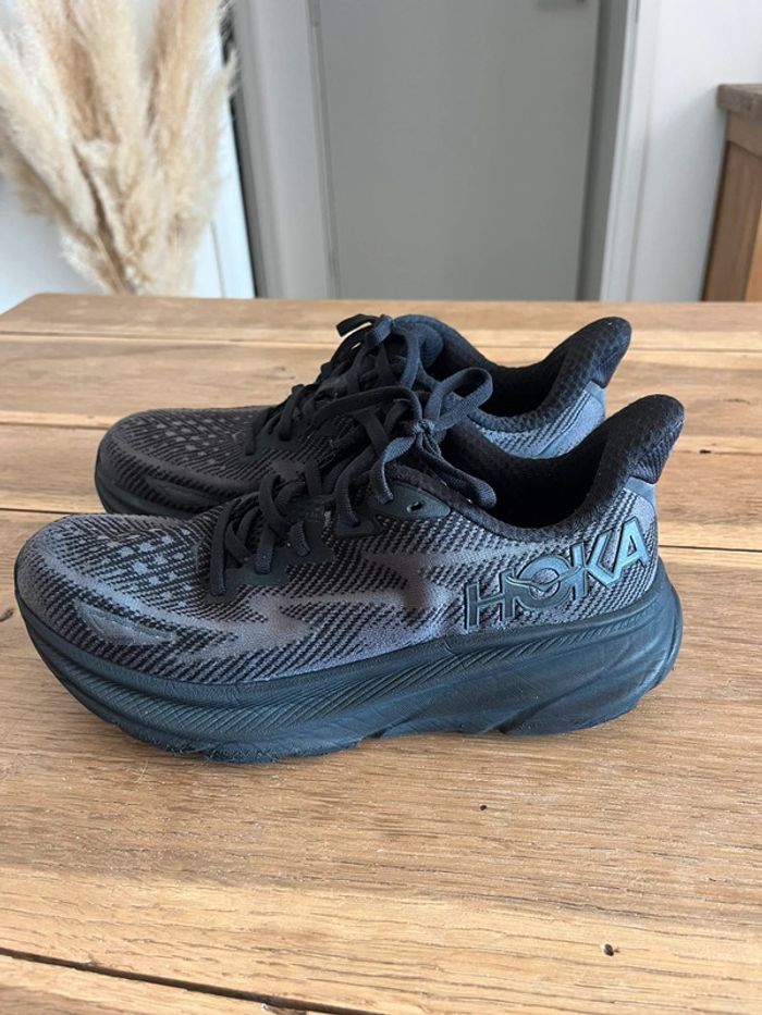 Hoka Clifton 9 noires - photo numéro 3