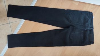 Jean zara noir 10 ans