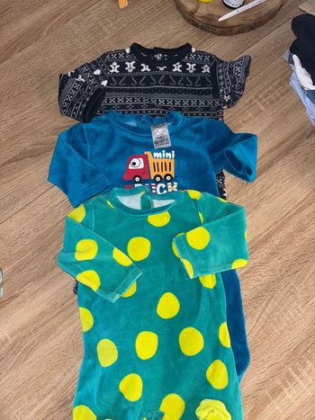 Lot pyjama velours 3 mois