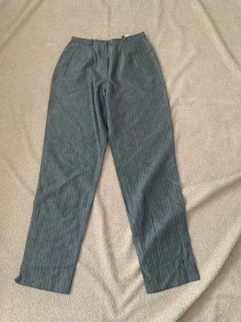 pantalon avec rayures