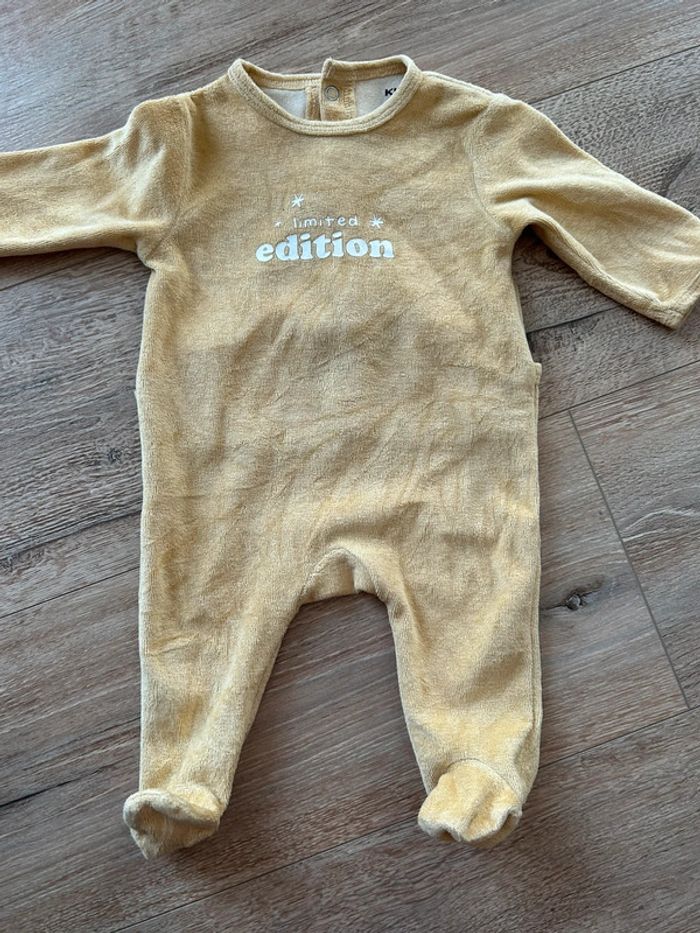 Lot 2 pyjamas en velours 3 mois - photo numéro 6
