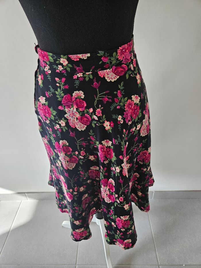 Jupe fleurie - H&M - Taille 34 - photo numéro 3