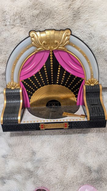 Podium Jukebox LoL musical