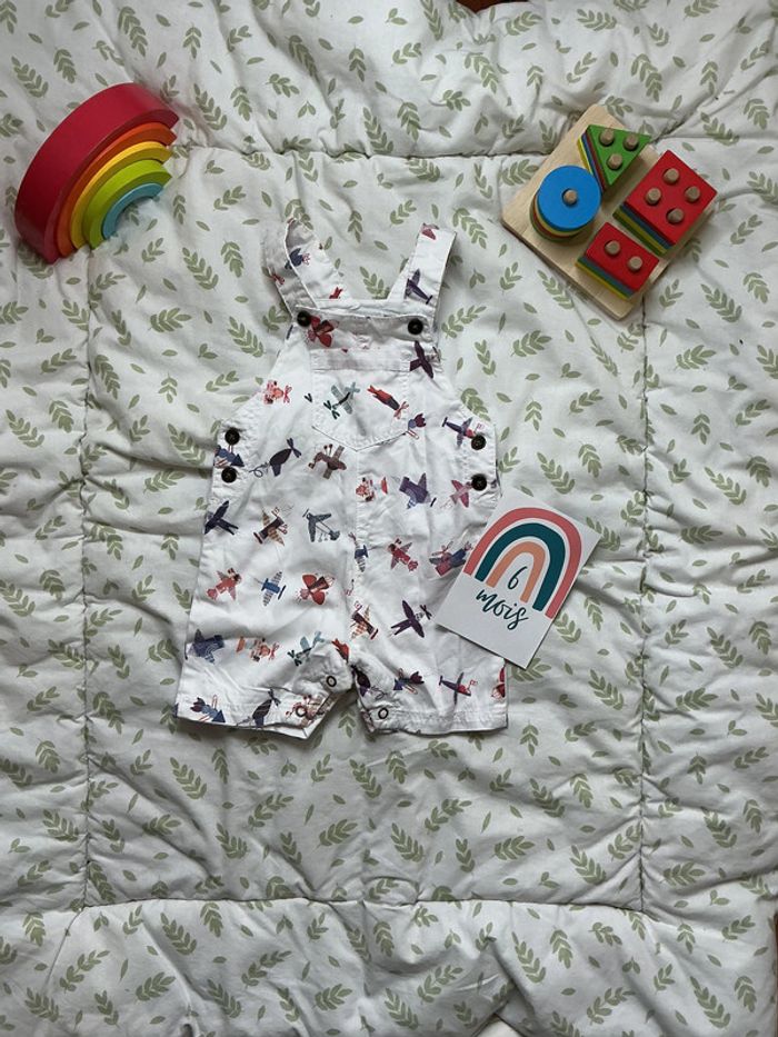 salopette short blanc motifs colorés 6 mois pressions entre les jambes catimini