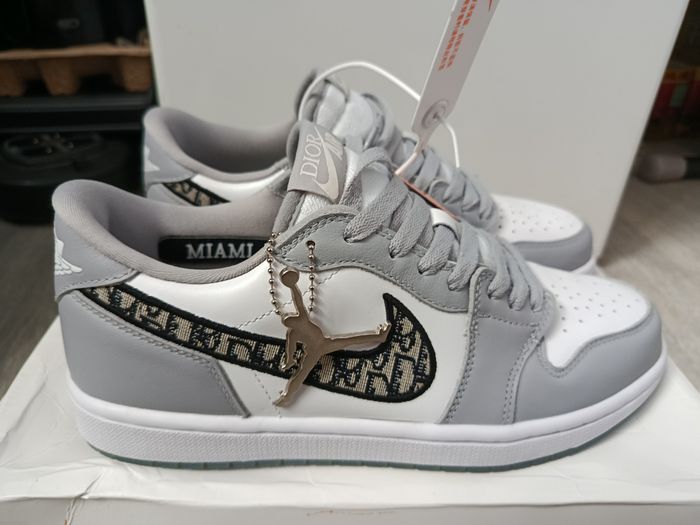 Nike Air Dior - photo numéro 3