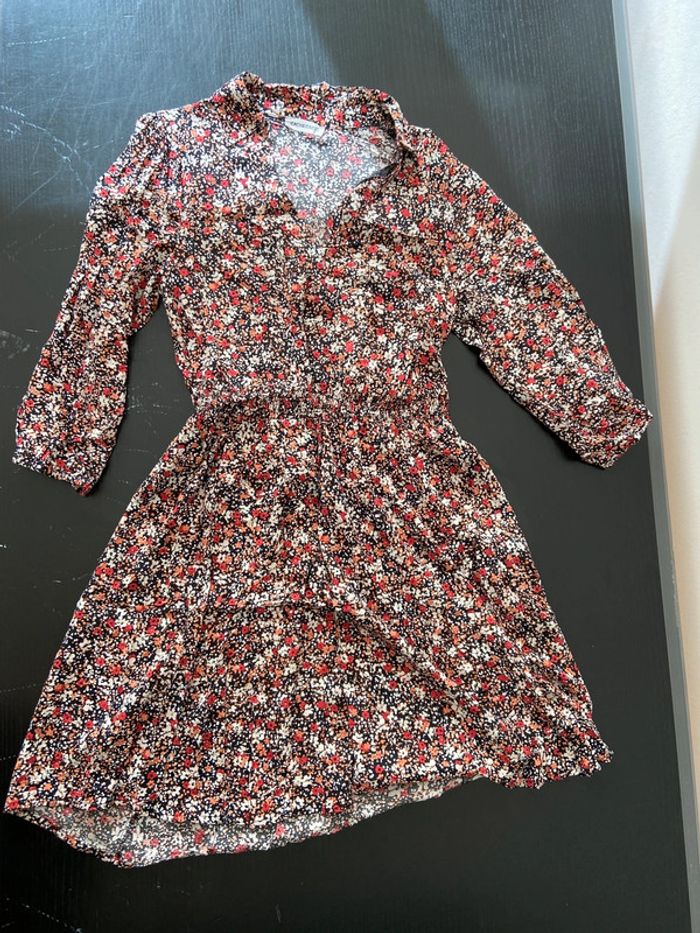Robe à fleurs / Taille 36 - photo numéro 3