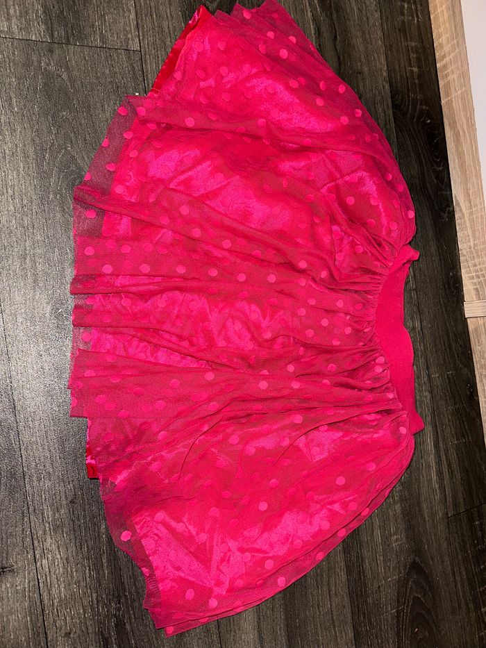 Jupe rose - photo numéro 2