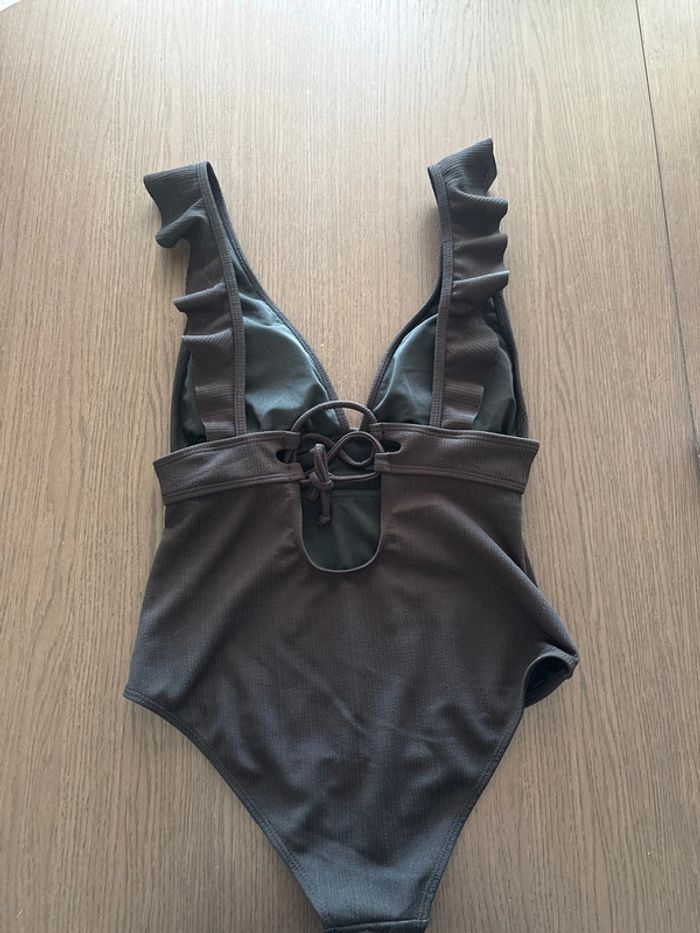 Maillot de bain une pièce à volant noir Shein - photo numéro 3