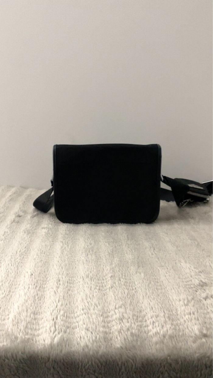 Sacoche Prada messager - photo numéro 4