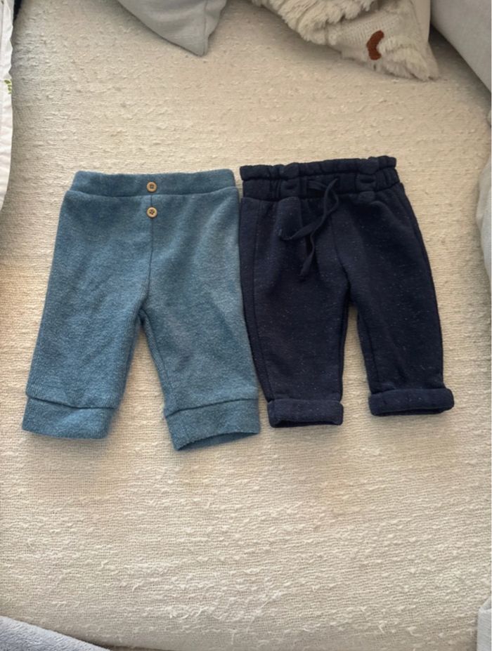 Lot 2 pantalons tape à l’œil