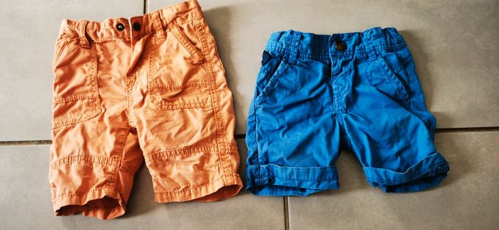 Lot de 2 shorts 12 mois