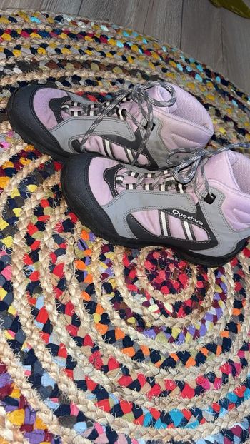 Chaussures randonnées femme / jeune fille