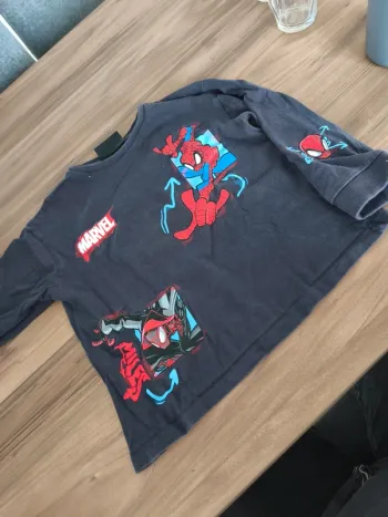 T-shirt manches longues Primark 5ans