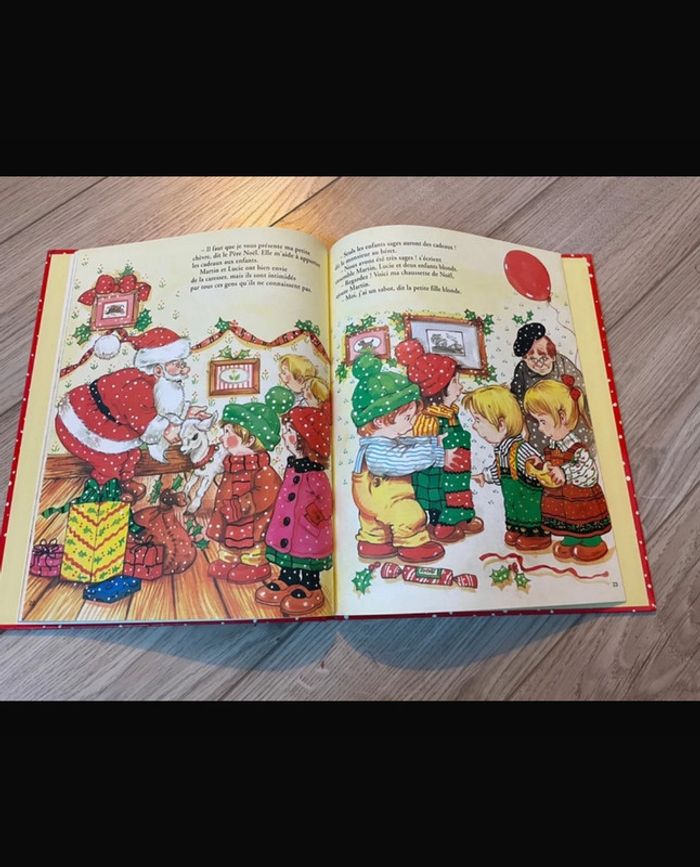 Livre « le monde merveilleux de noël » - photo numéro 2