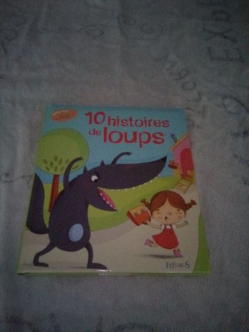 Livre.  10 histoires de loups. Fleurus