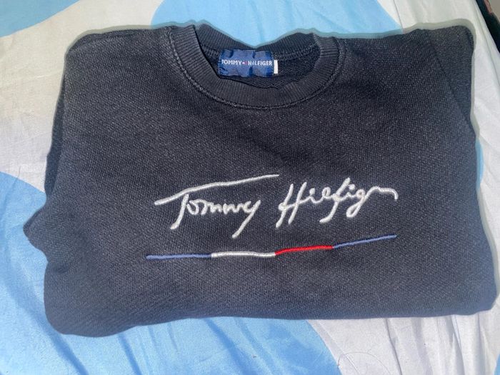 Pull tommy hilfiger 6 ans