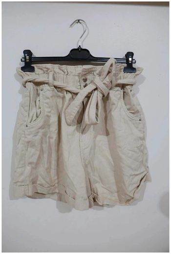 C41 short crème H&M 42