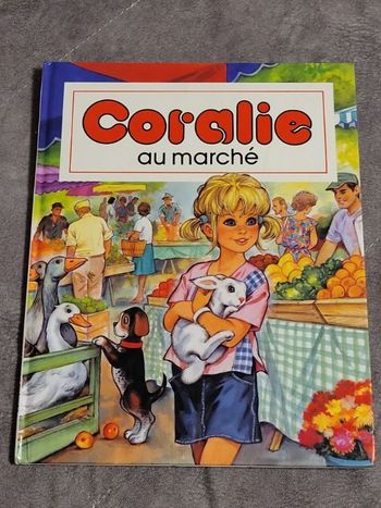 Coralie au Marché par Hemma éditions