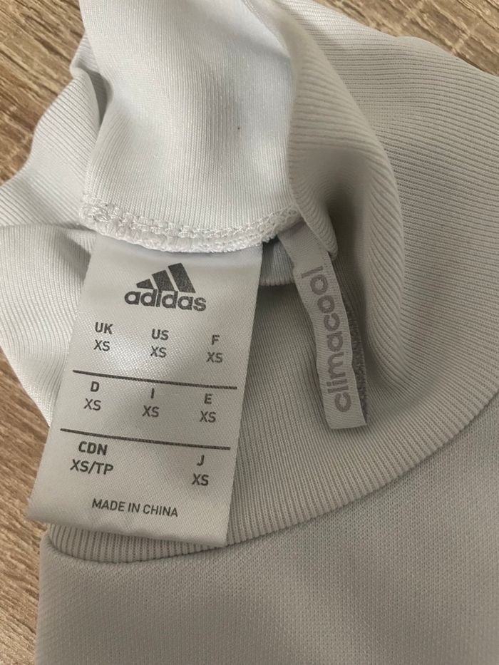 Lot pulls - photo numéro 5