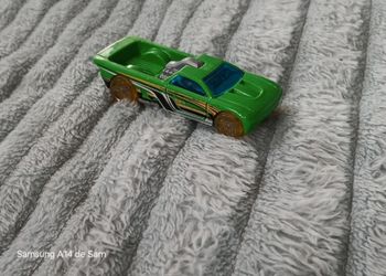 Voiture bedlam 2003 hotwheels