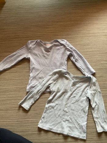 2 maillots de corps 18 mois
