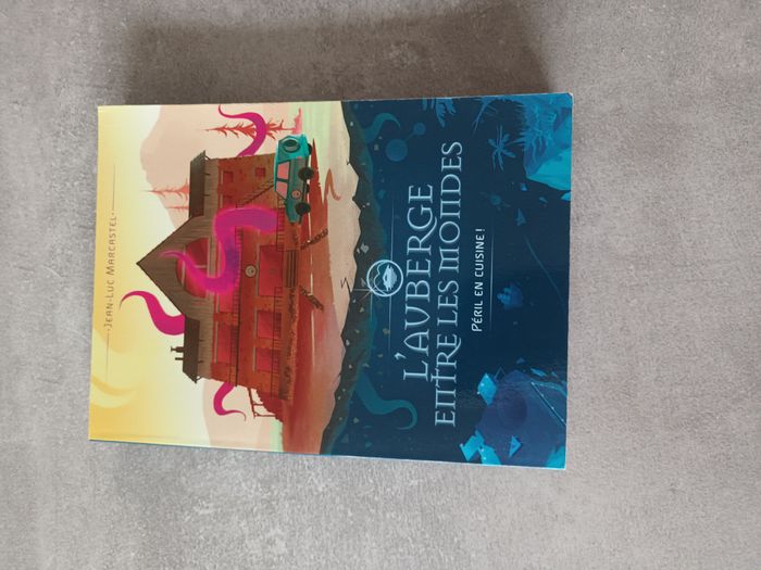 Livre L'auberge entre les mondes