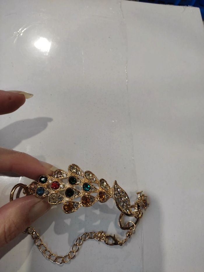 Bracelet